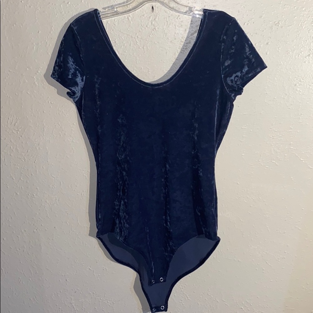 NWT American Eagle Velvet Bodysuit